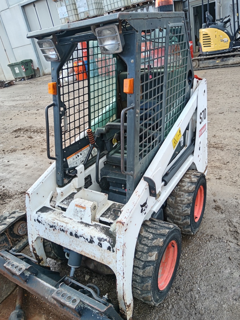 Pala compatta gommata BOBCAT S70 - Franco Clò Macchine Movimento Terra