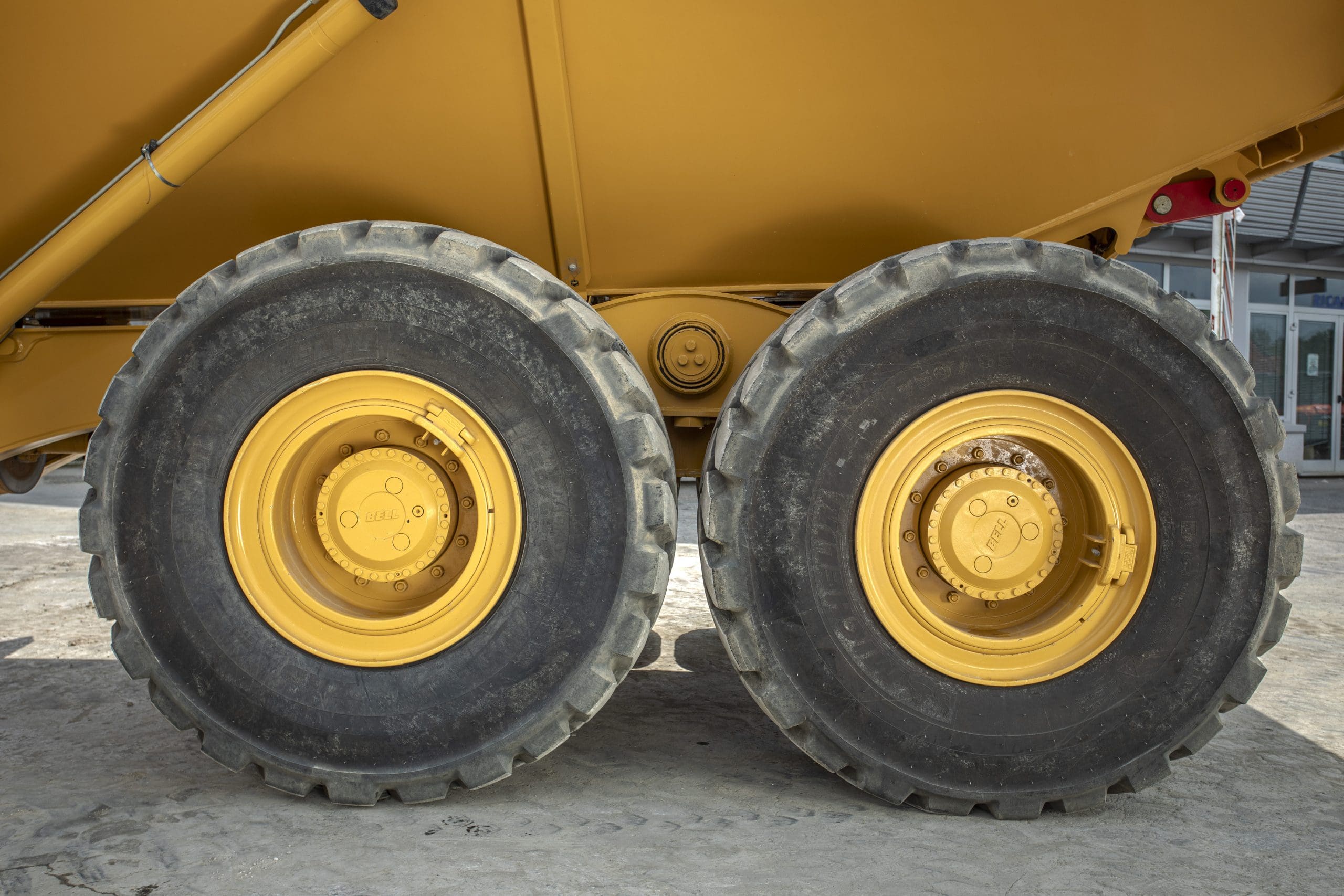 Dumper BELL B30E - Franco Clò Macchine Movimento Terra