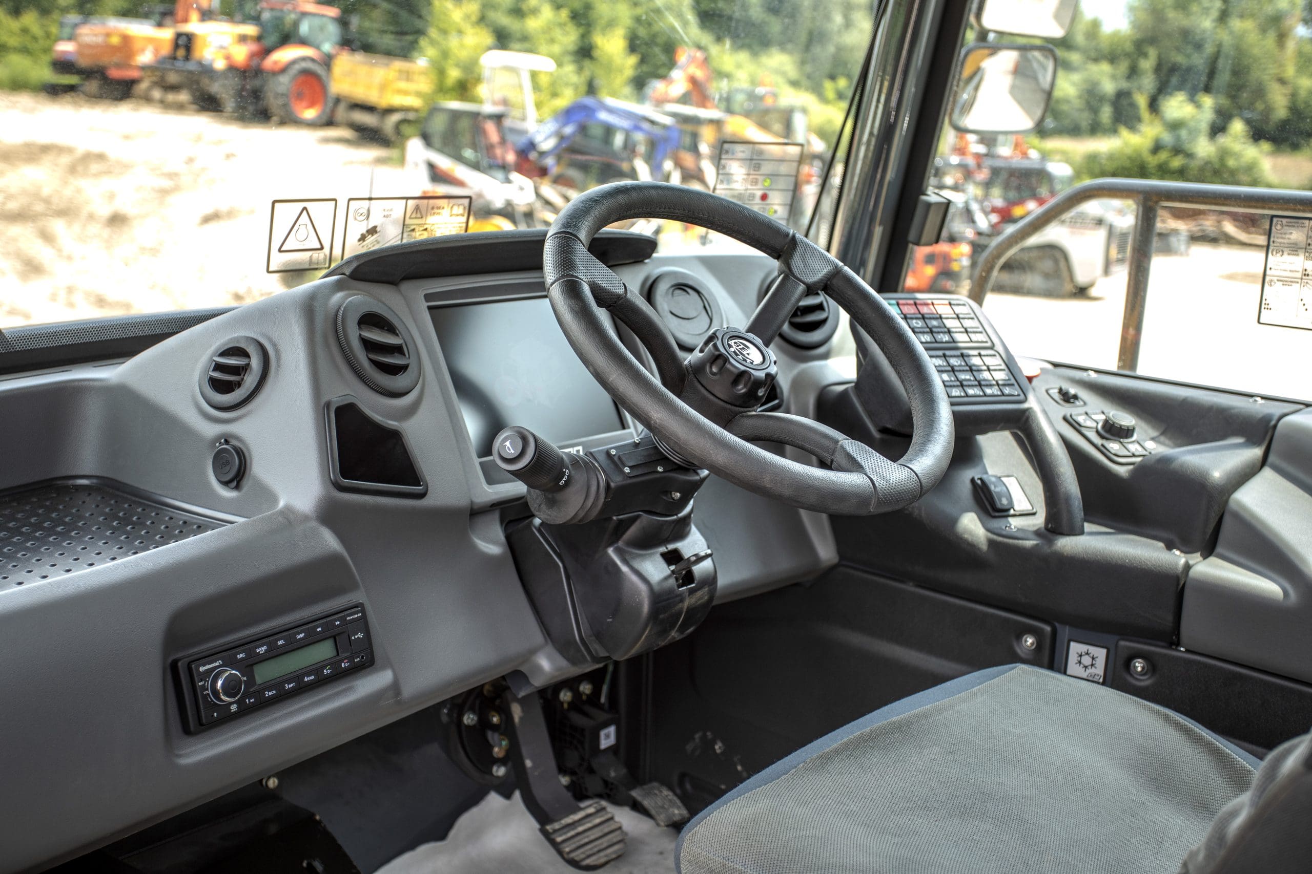 Dumper BELL B30E - Franco Clò Macchine Movimento Terra