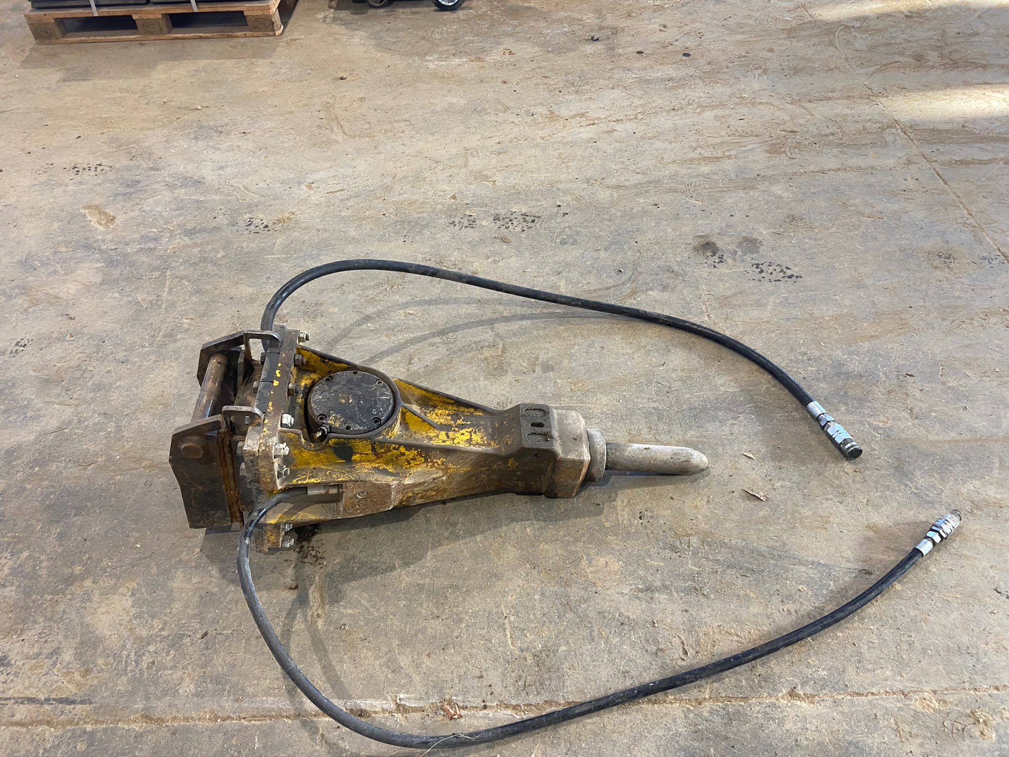 Martello demolitore idraulico ATLAS SBC 410-11 - Franco Clò Macchine Movimento Terra