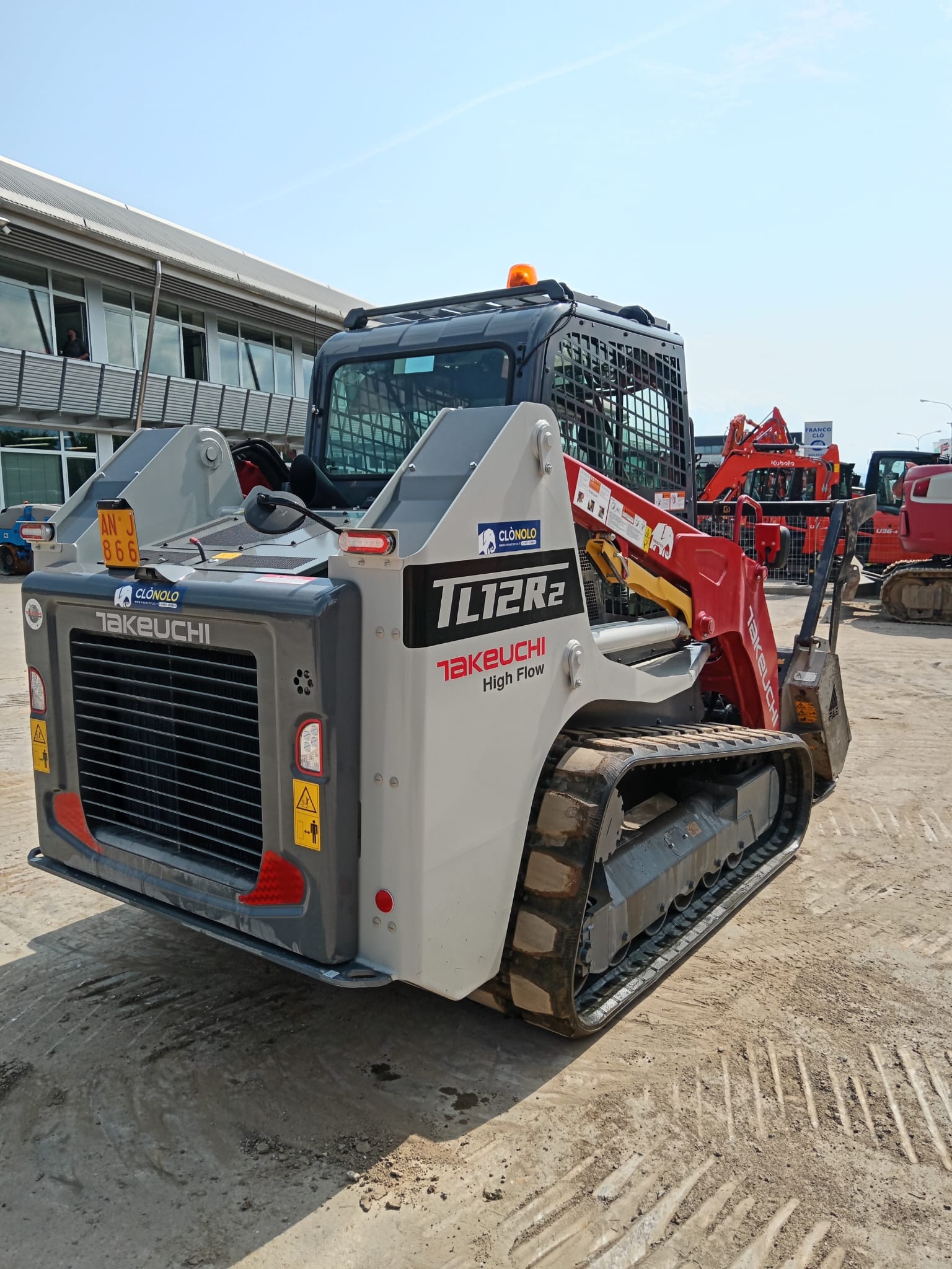 TAKEUCHI TL12R2 compact track loader - Franco Clò Macchine Movimento Terra
