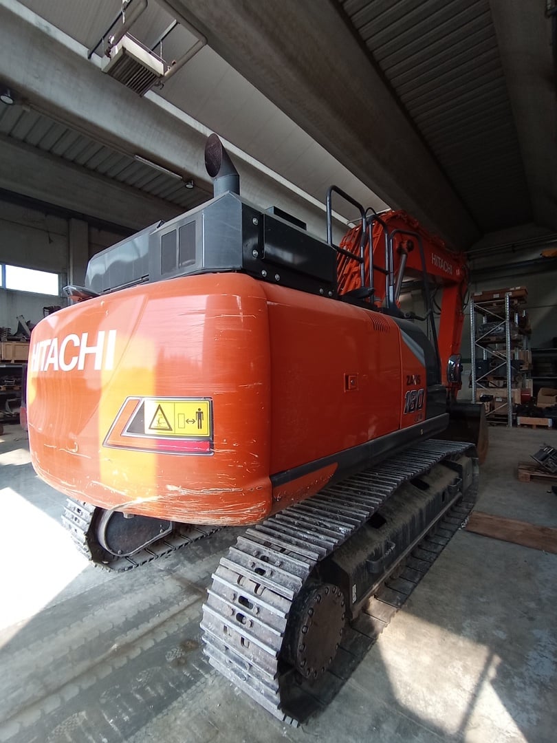 Escavatore cingolato HITACHI ZX 180LCN.7 Mono - Franco Clò Macchine Movimento Terra