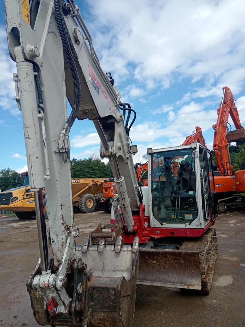Midi escavatore TAKEUCHI TB 290 2 – 2P - Franco Clò Macchine Movimento Terra