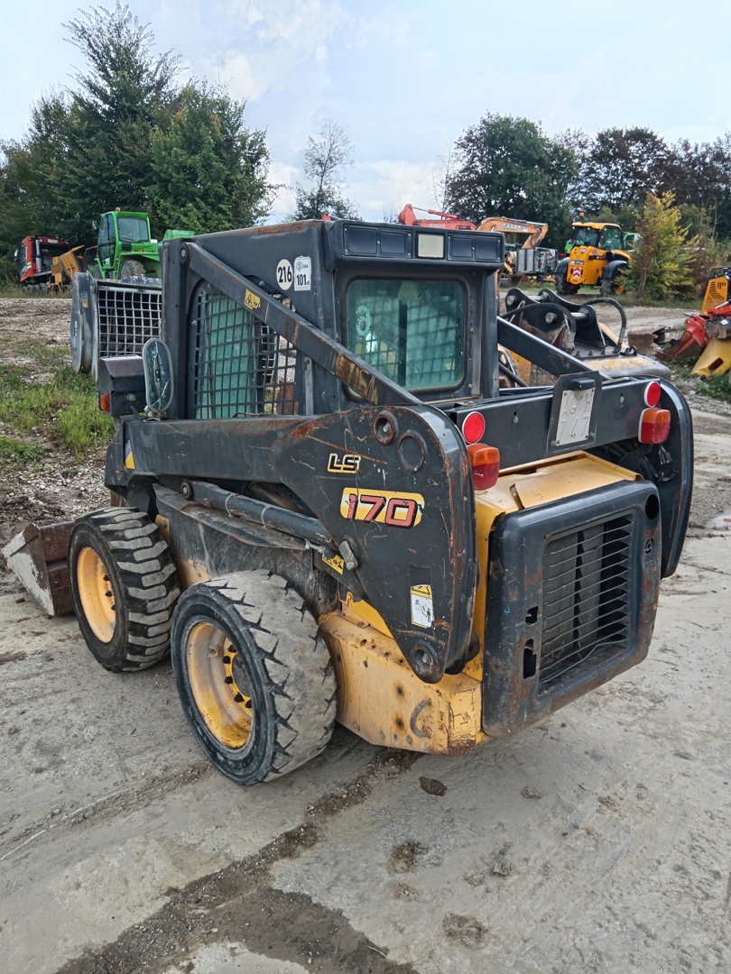NEW HOLLAND LS170 compact wheel loader - Franco Clò Macchine Movimento Terra