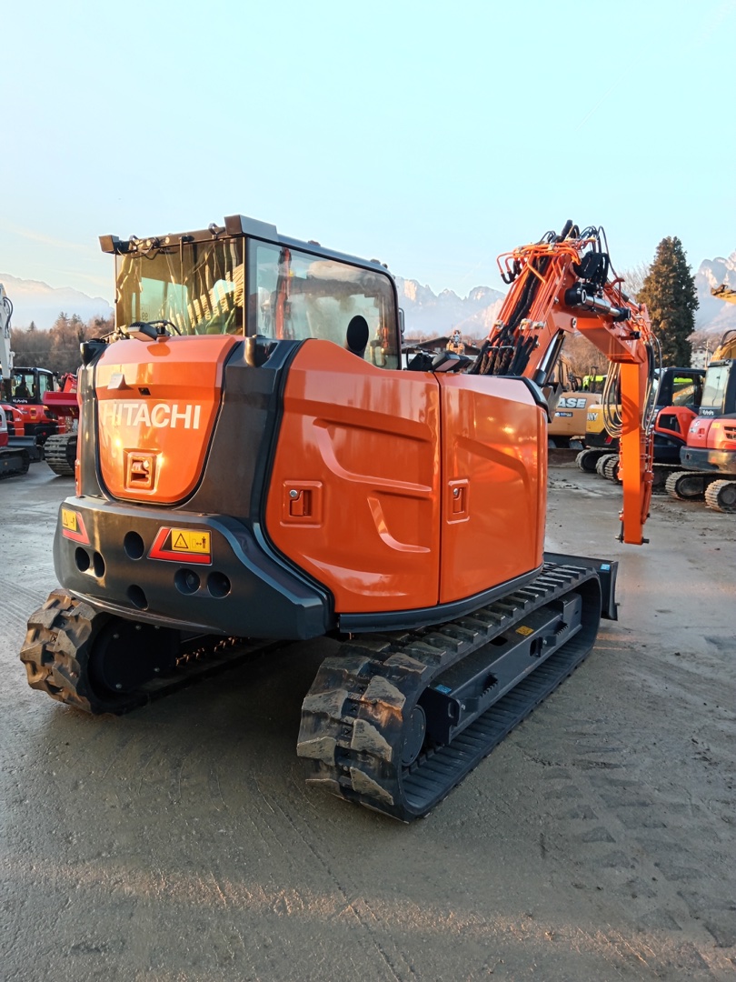Midi escavatore HITACHI ZX 95USB-7 / 2P - Franco Clò Macchine Movimento Terra