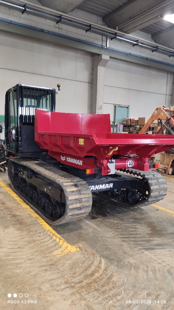 Dumper cingolato YANMAR C 50 R-5A TV - Franco Clò Macchine Movimento Terra