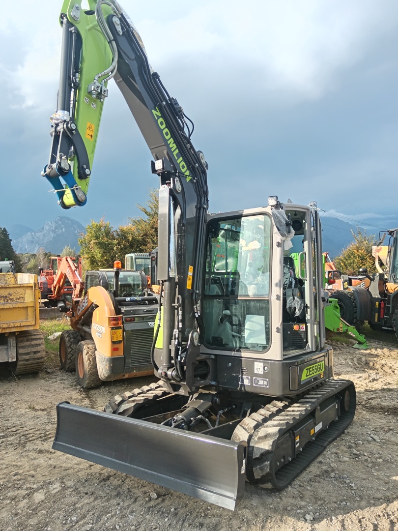 Mini escavatore ZOOMLION ZE 55 GU AC - Franco Clò Macchine Movimento Terra