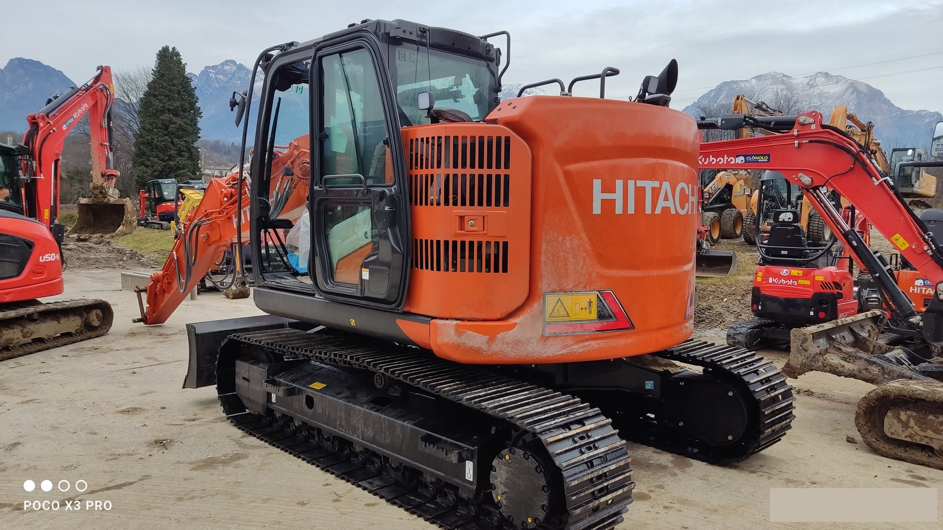 Escavatore cingolato HITACHI ZX 135US-7 / 2P-BL - Franco Clò Macchine Movimento Terra