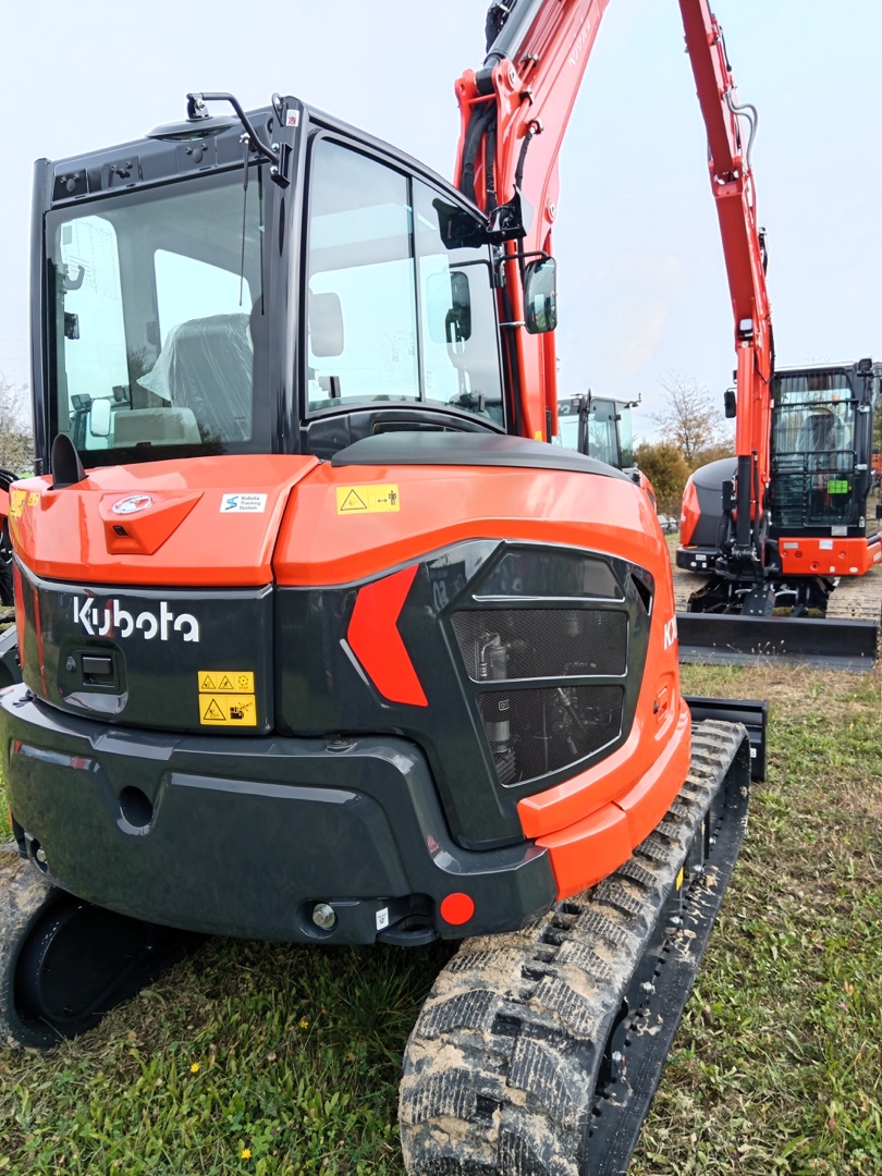 Mini escavatore KUBOTA KX 060.5 KGLS2AT - Franco Clò Macchine Movimento Terra