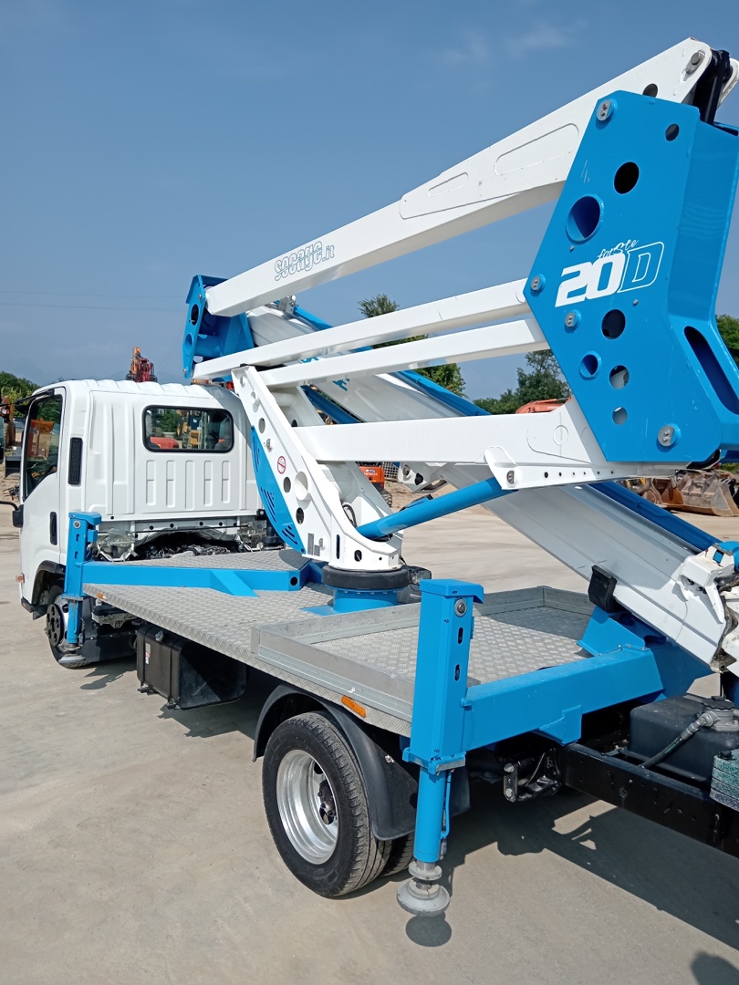 Piattaforma aerea SOCAGE FORSTE 20D - Franco Clò Macchine Movimento Terra