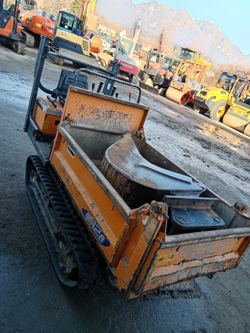 WINBULL YAMAGUCHI WB12B compact tracked mini dumper - Franco Clò Macchine Movimento Terra