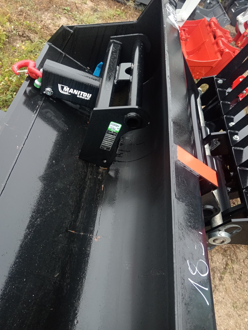 Sollevatore telescopico MANITOU MT 930 COMFORT ST5 - Franco Clò Macchine Movimento Terra