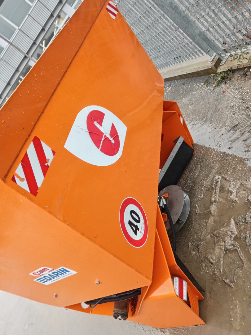 SPARGISALE DVG PRO 1500 per trattore - Franco Clò Macchine Movimento Terra