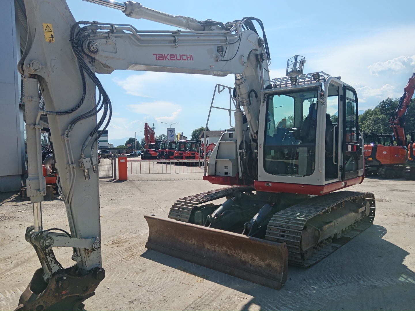 Escavatore cingolato TAKEUCHI TB 2150 R / 2P - Franco Clò Macchine Movimento Terra