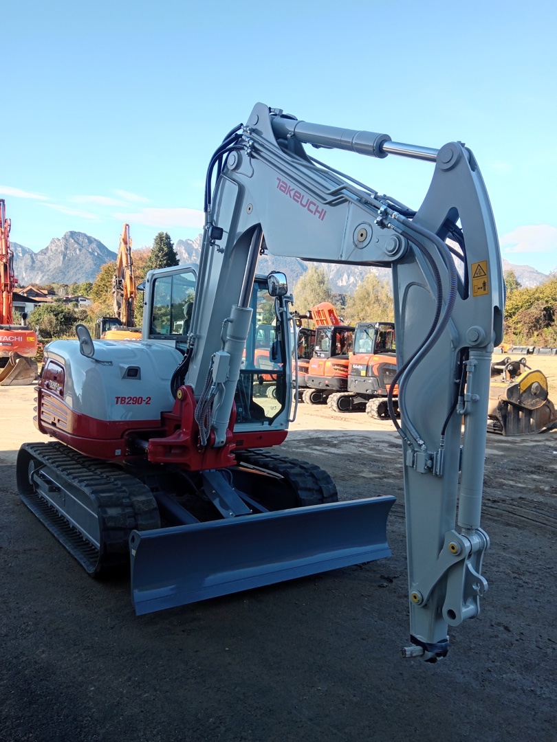 Midi escavatore TAKEUCHI TB 290 2 – 2P - Franco Clò Macchine Movimento Terra