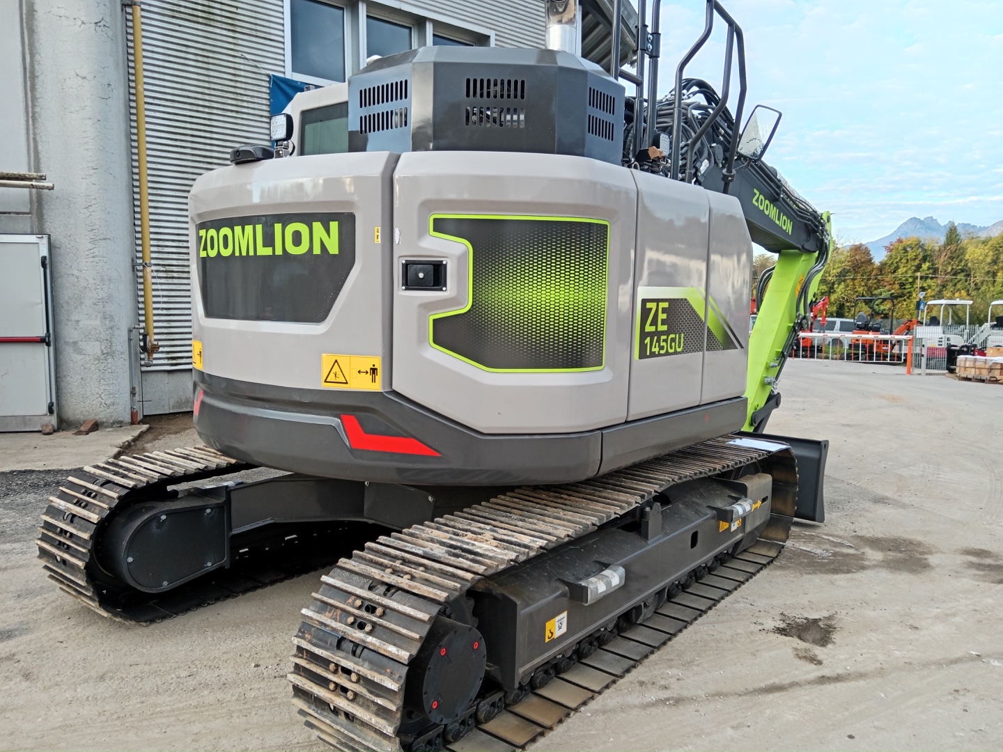 Escavatore cingolato ZOOMLION ZE 145GU - Franco Clò Macchine Movimento Terra
