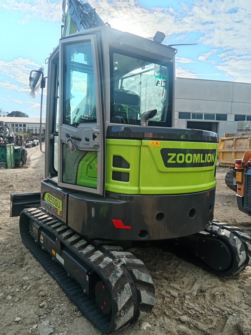 Mini escavatore ZOOMLION ZE 55 GU AC - Franco Clò Macchine Movimento Terra