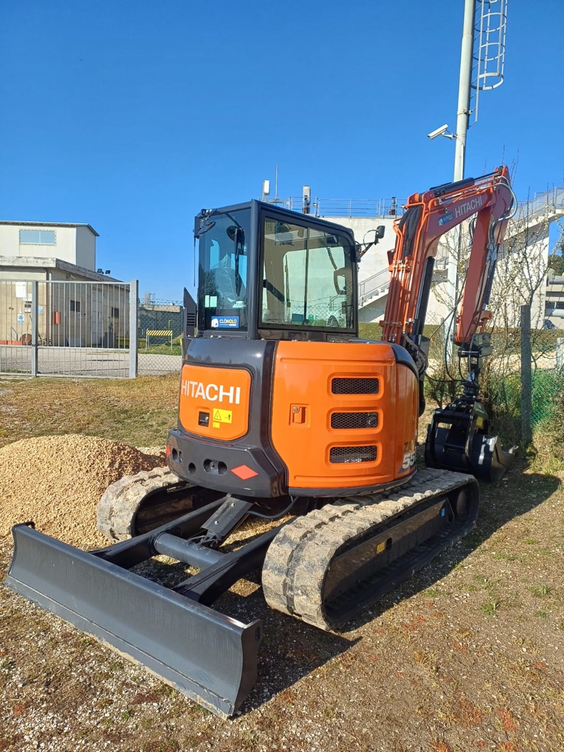 Mini escavatore HITACHI ZX55U-6 CK2 - Franco Clò Macchine Movimento Terra