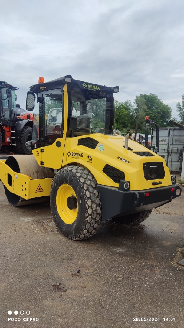 Rullo compattatore BOMAG BW 177 D-5 - Franco Clò Macchine Movimento Terra