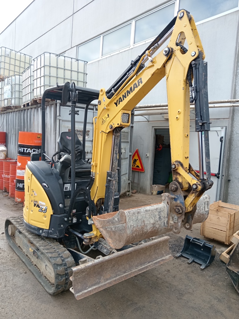 Miniescavatore YANMAR VIO 023 - Franco Clò Macchine Movimento Terra