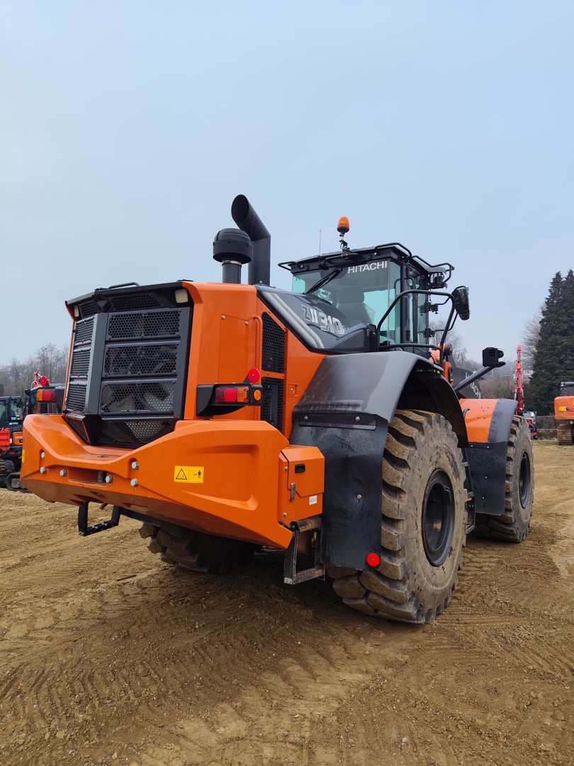 Pala Gommata Grande HITACHI ZW 310-7 - Franco Clò Macchine Movimento Terra