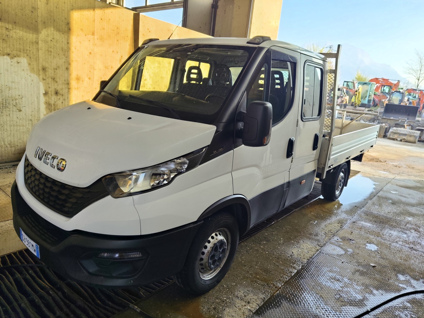 Autocarro IVECO NUOVO DAILY - Franco Clò Macchine Movimento Terra