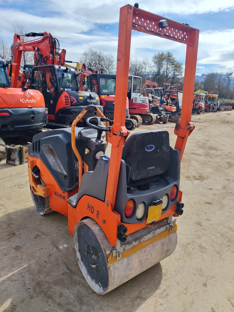 Rullo tandem compatto HAMM HD 8 - Franco Clò Macchine Movimento Terra