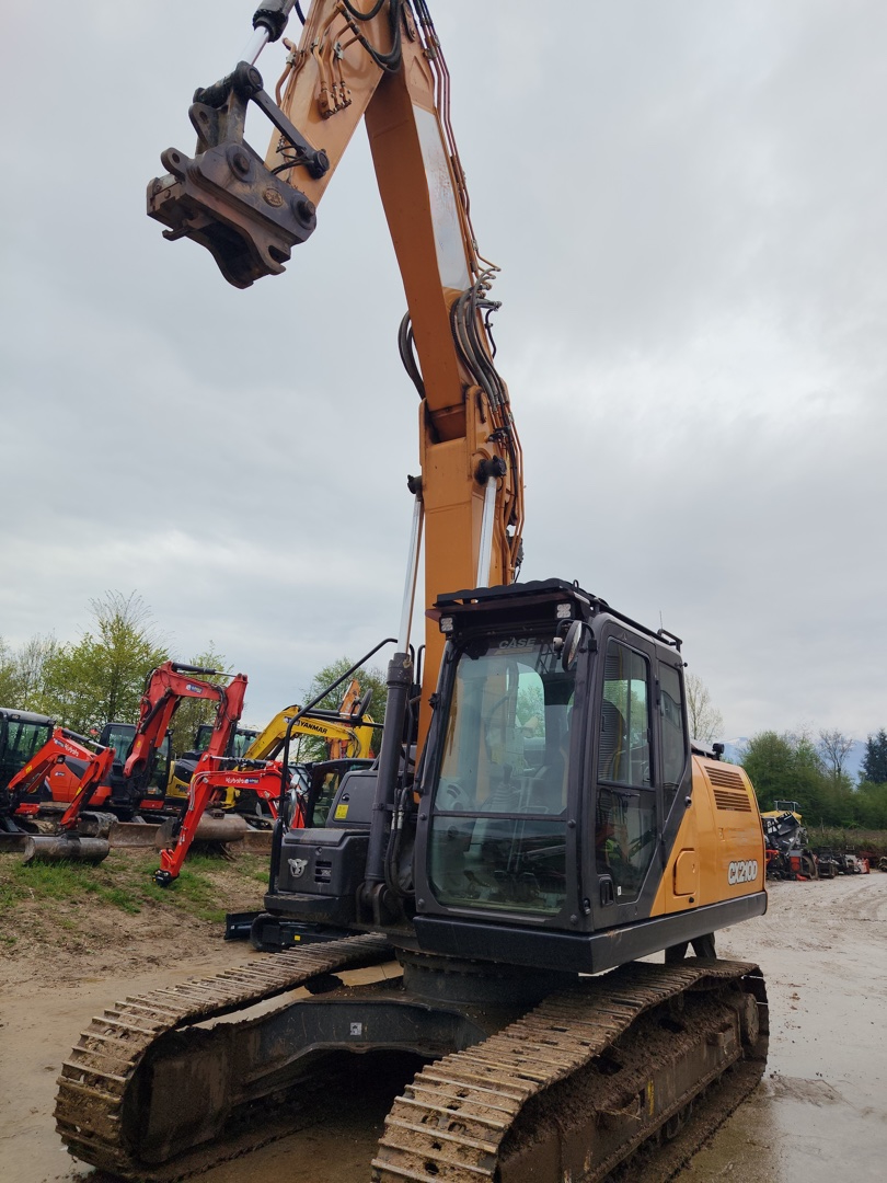 Escavatore cingolato CASE CX 210 D/2P - Franco Clò Macchine Movimento Terra