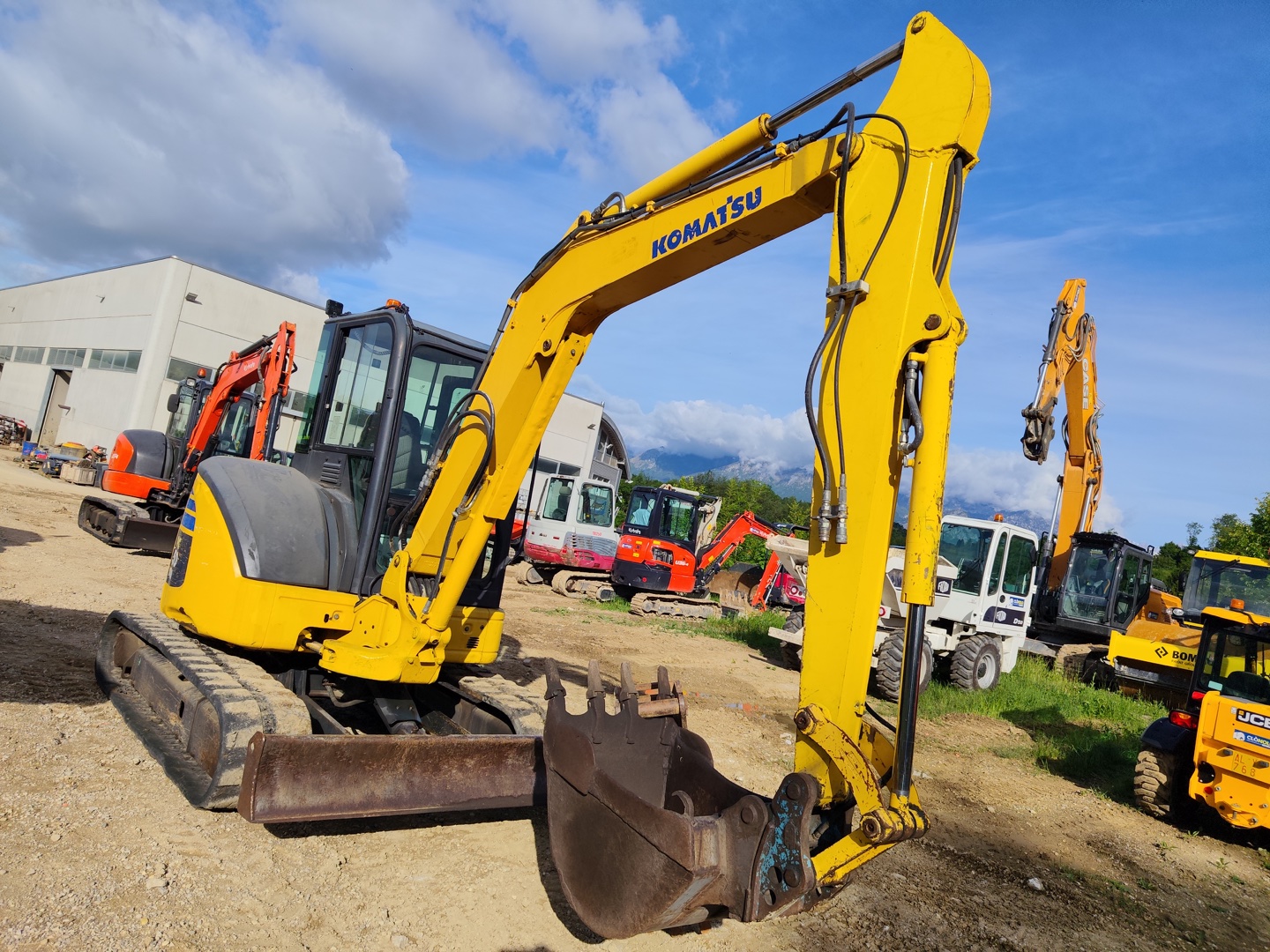 Mini escavatore KOMATSU PC50MR-2 - Franco Clò Macchine Movimento Terra