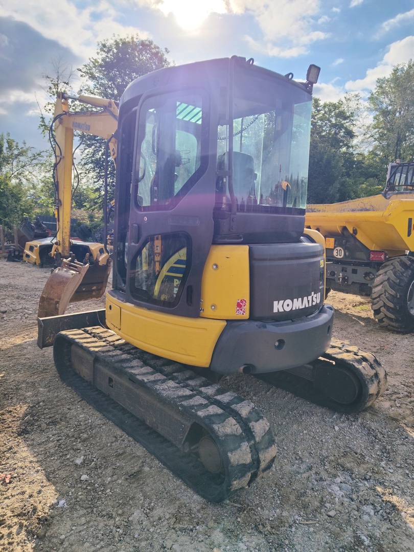 Mini escavatore KOMATSU PC50MR-2 - Franco Clò Macchine Movimento Terra