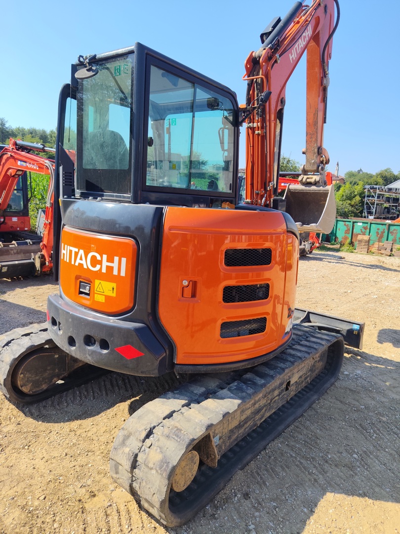 Mini escavatore HITACHI ZX48U-6 CLR - Franco Clò Macchine Movimento Terra